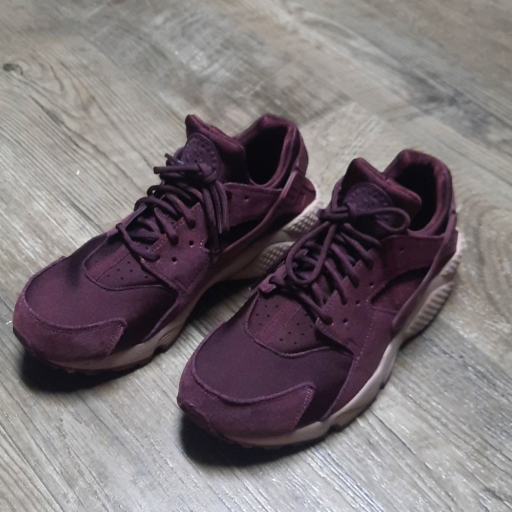 Nike huaraches